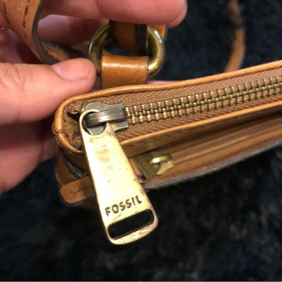 FOSSIL leather purse crossbody bag - Picture 4 of 10
